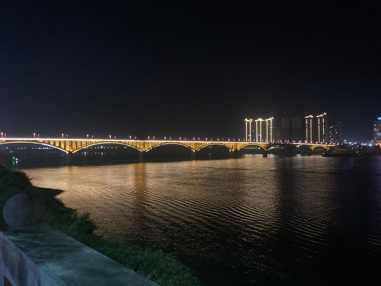 平南江